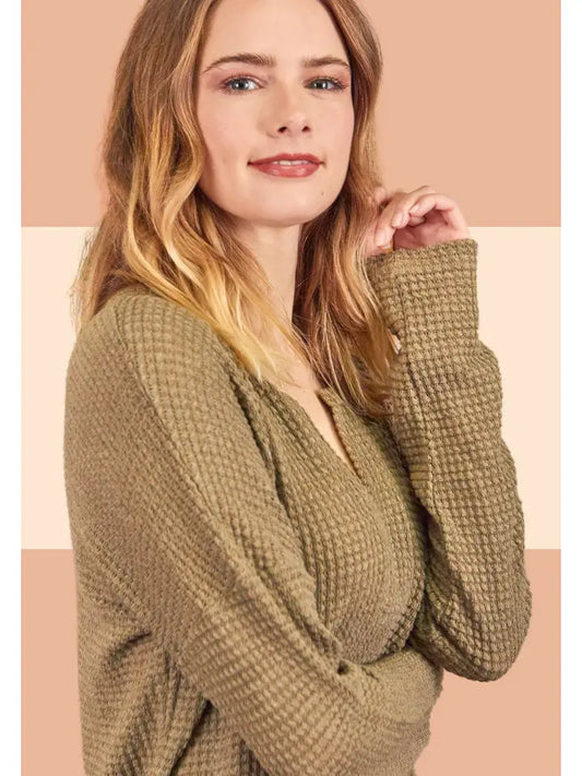 Waffle Knit Solid V-Neck Top