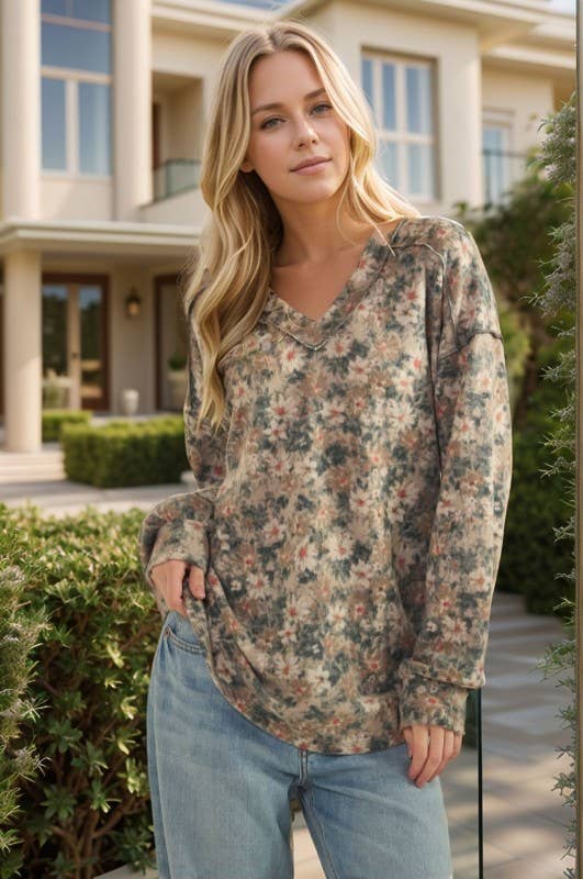 ET7650-30 LONG PUFF SLEEVE MULTI PRINT TOP