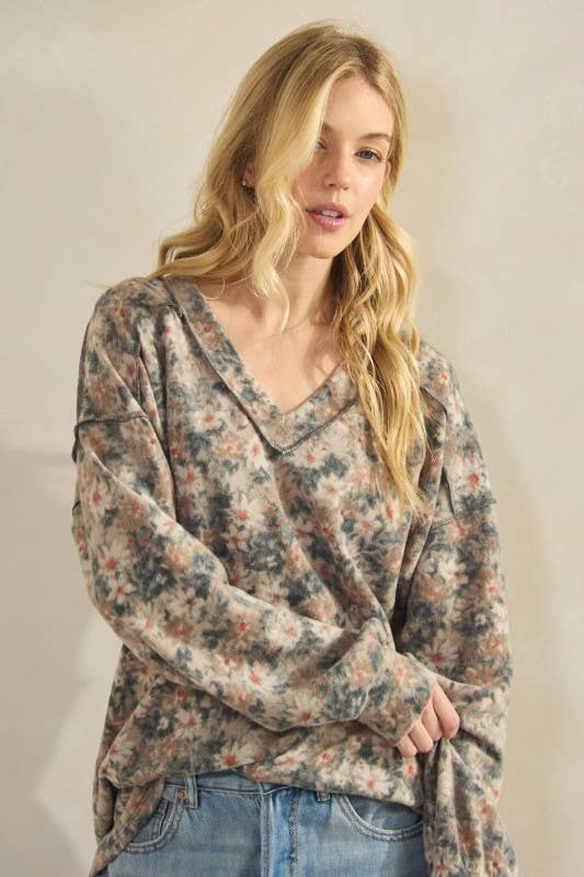 ET7650-30 LONG PUFF SLEEVE MULTI PRINT TOP