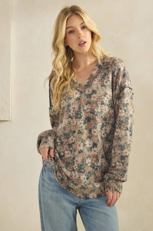 ET7650-30 LONG PUFF SLEEVE MULTI PRINT TOP