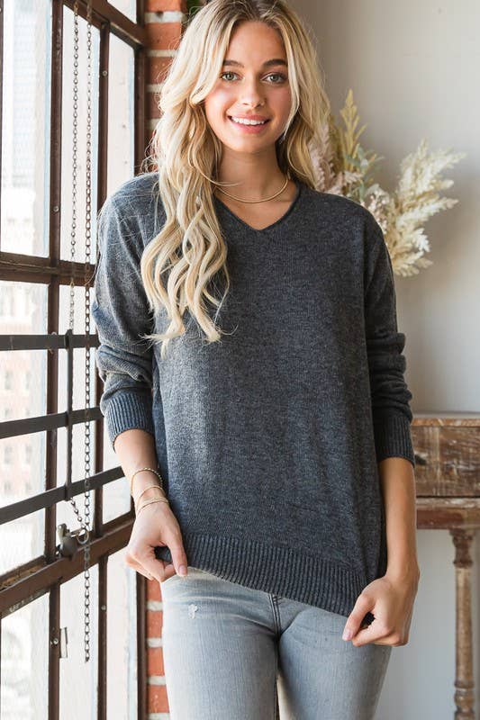 MJ006 LONGSLEEVE V NECK SWEATER