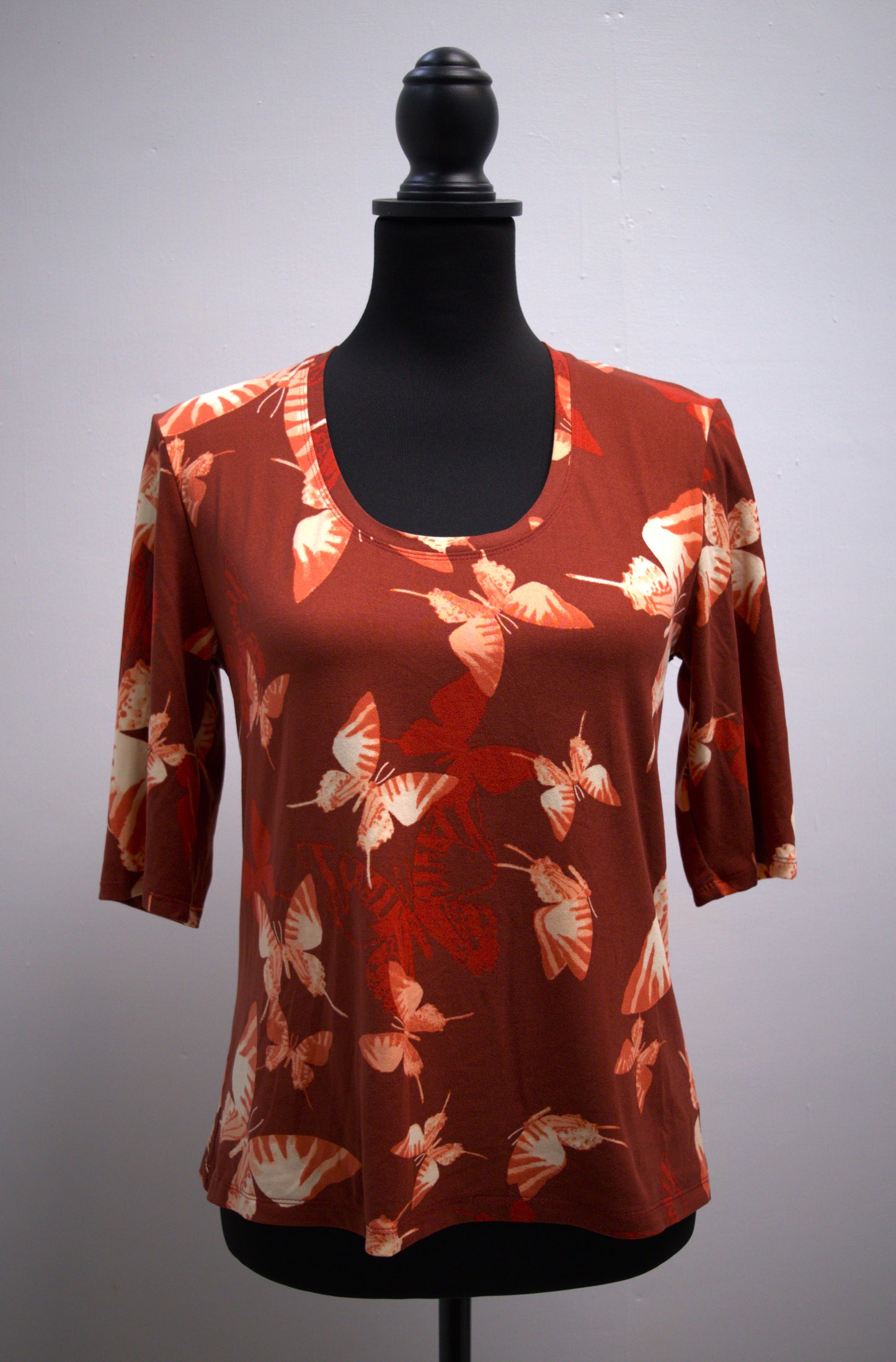 LKC Basic T Butterfly Print Half Sleeve Top