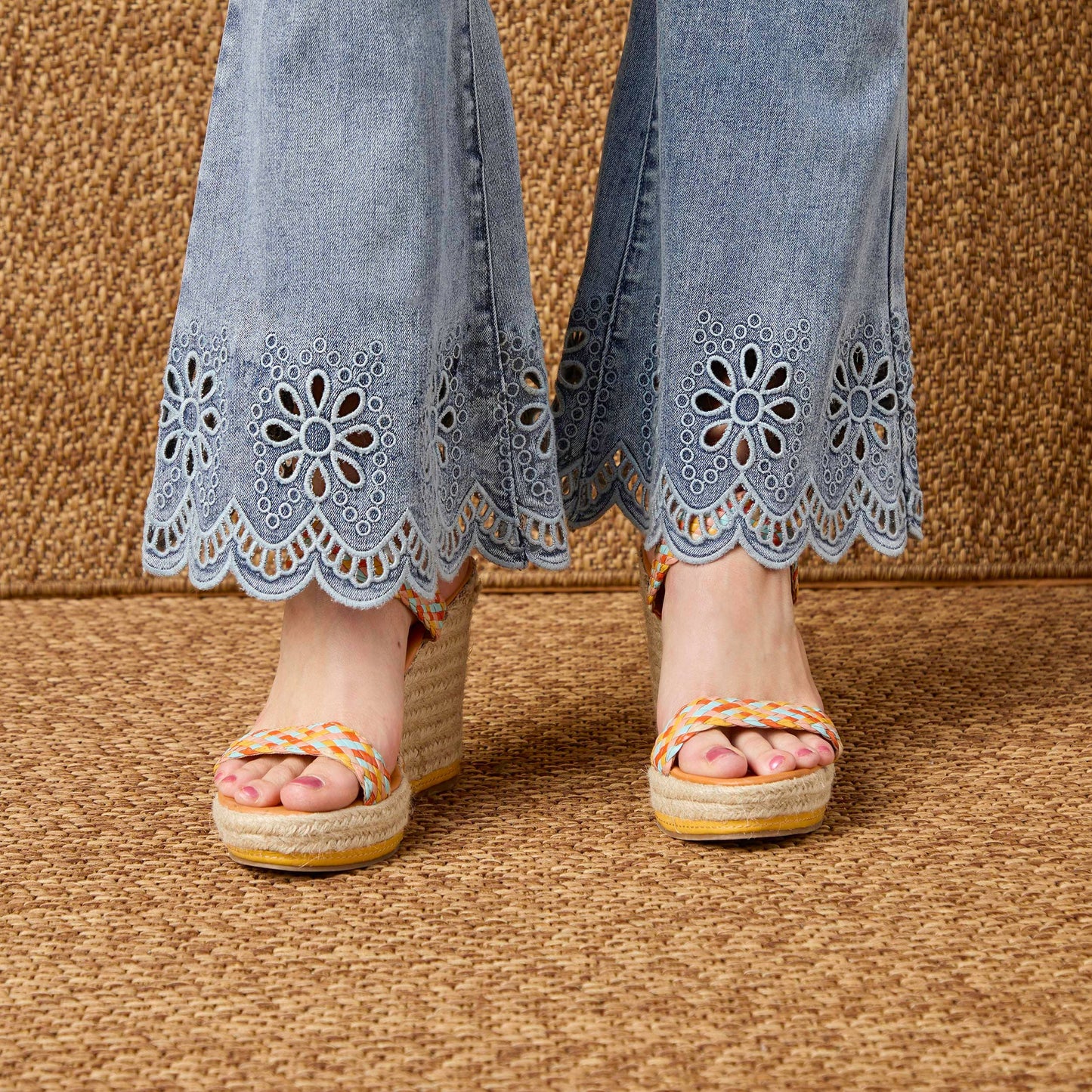 EverStretch Flare with Scalloped Flower Cut-Out